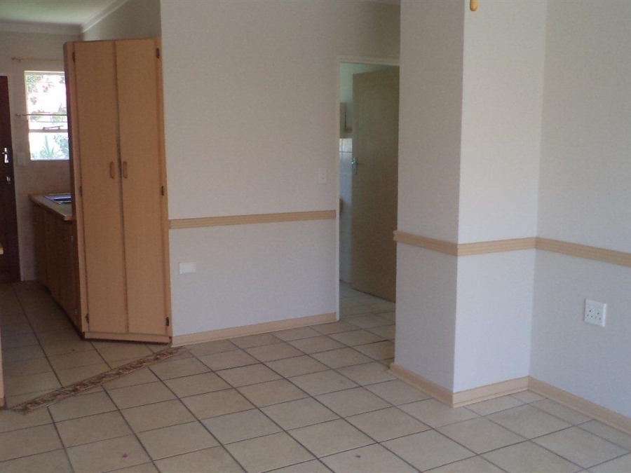 To Let 2 Bedroom Property for Rent in Fleurdal Free State